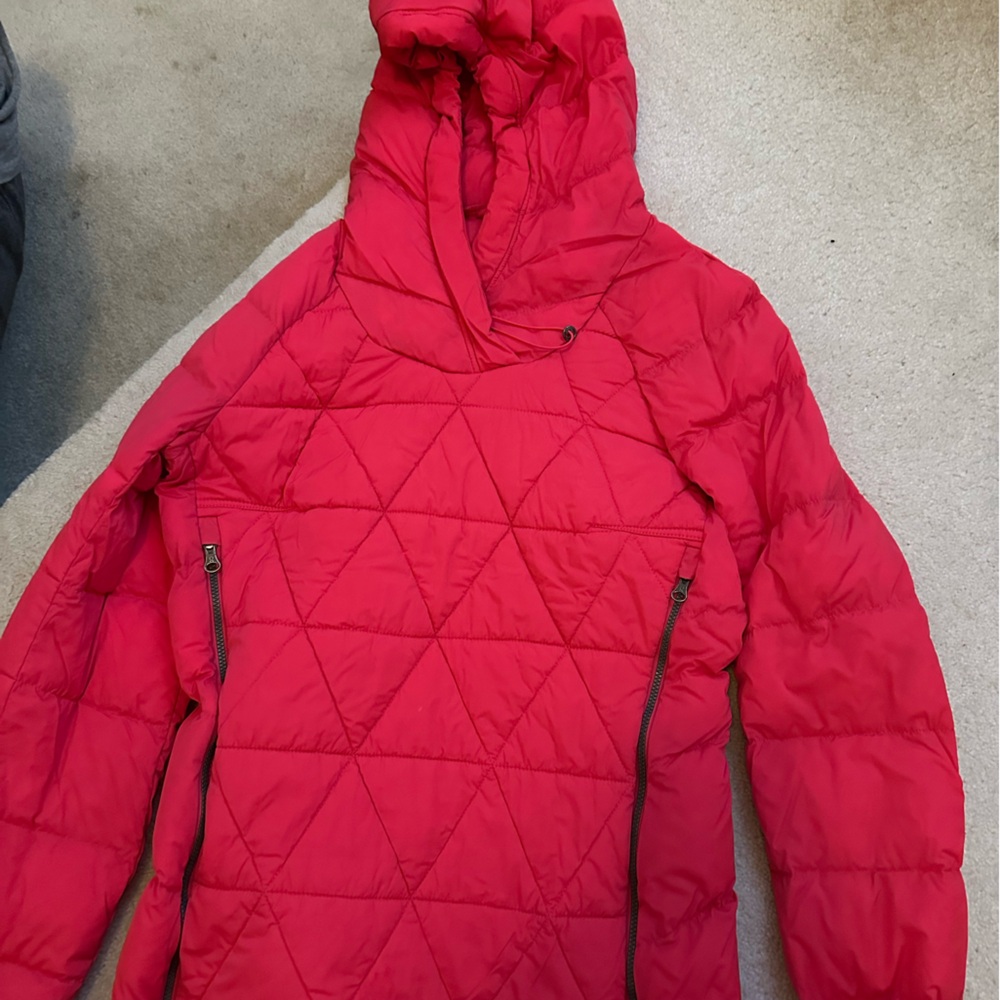 Lululemon down coat